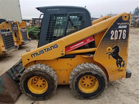 weight of mustang skid steer|2076 mustang skid steer specs.